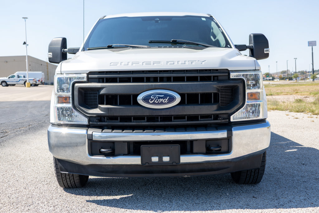 Used 2020 Ford F350 XL w/ Power Equipment Group RWD image 2