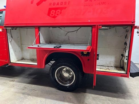 Used 2017 Ford F350 XL w/ Power Equipment Group image 14