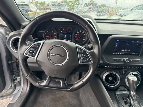 Used 2023 Chevrolet Camaro LT RWD image 8