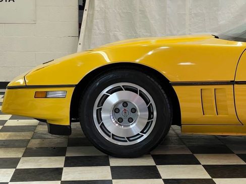Used 1986 Chevrolet Corvette Convertible image 49