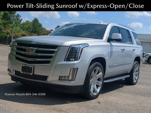 Used 2020 Cadillac Escalade Luxury AWD/4WD image 8