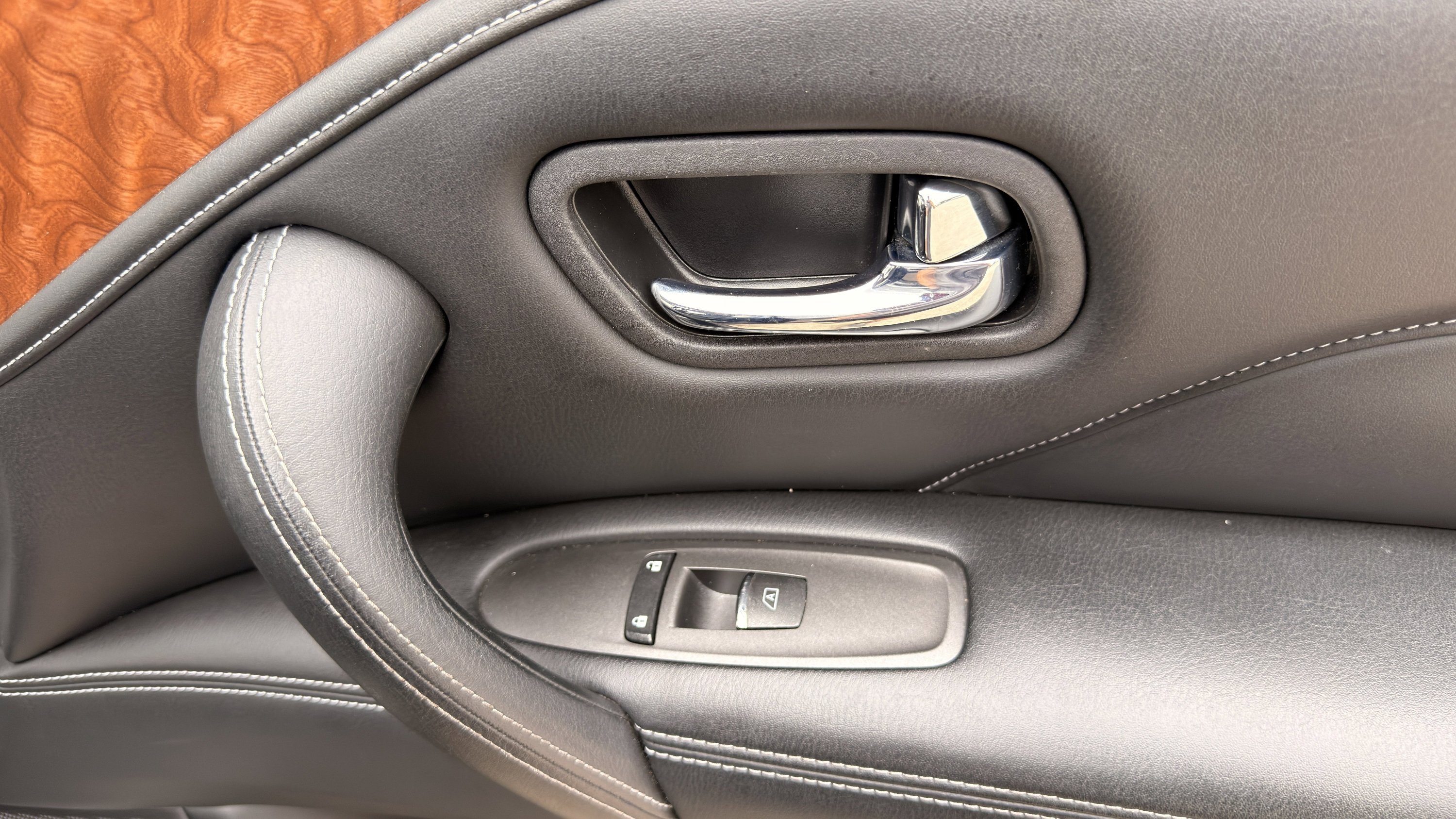 Used 2019 INFINITI QX80 Luxe RWD image 50