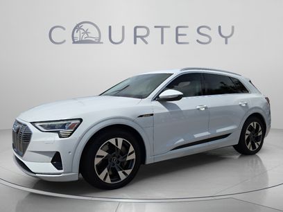 Used 2022 Audi e-tron Premium Plus w/ Premium Plus Package