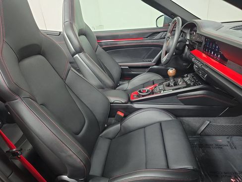 Certified 2026 Porsche 911 Carrera T RWD image 27