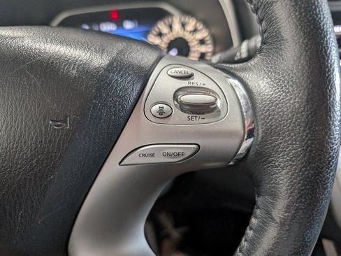 Used 2018 Nissan Murano SL AWD/4WD image 21