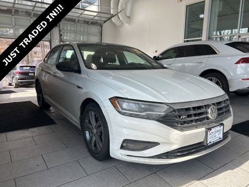 Used 2021 Volkswagen Jetta R-Line image 5