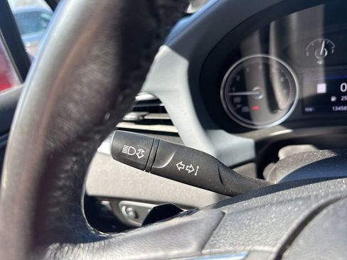 Used 2020 Buick Enclave Essence w/ Sound and Sites Package image 19