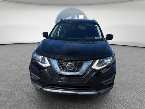 Used 2020 Nissan Rogue SV w/ Premium Package image 9
