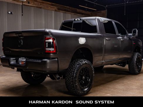 Used 2024 RAM 2500 Laramie w/ Night Edition AWD/4WD image 10