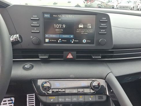 New 2026 Hyundai Elantra SEL Sport image 8