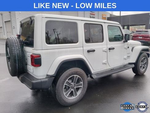 Certified 2023 Jeep Wrangler Unlimited Sahara w/ LED Lighting Group AWD/4WD image 8