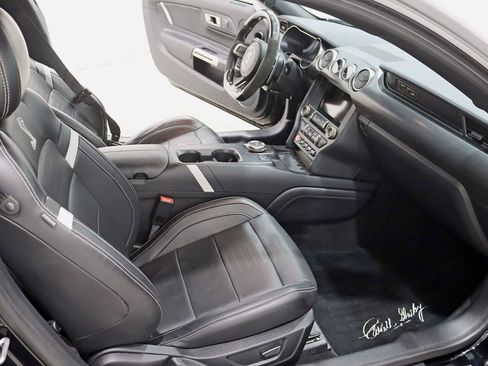 Used 2020 Ford Mustang Shelby GT500 w/ Technology Package image 28