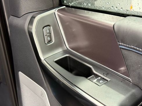 New 2026 Ford F250 Platinum w/ Tremor Off-Road Package image 23