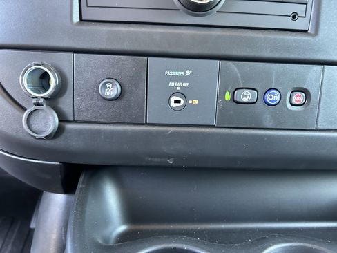 New 2025 Chevrolet Express 2500 w/ Driver Convenience Package image 28