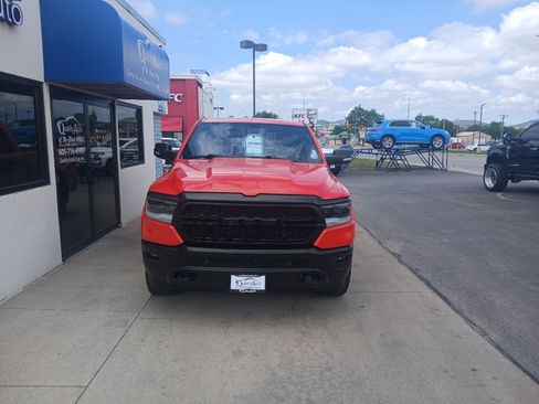 Used 2021 RAM 1500 Big Horn w/ Built-to-serve Edition AWD/4WD image 3