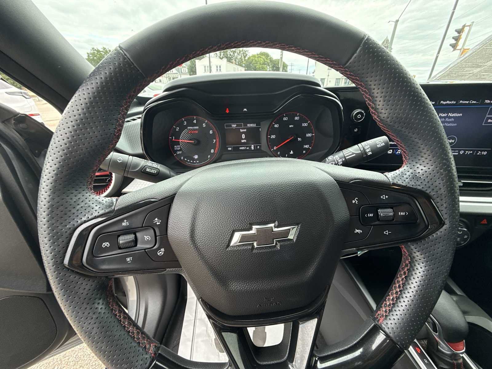 Certified 2024 Chevrolet Trax RS w/ Driver Confidence Package FWD image 11