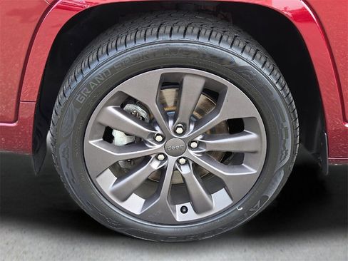 Used 2020 Jeep Cherokee High Altitude image 8