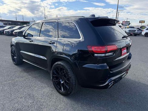 Used 2014 Jeep Grand Cherokee SRT8 w/ Luxury Group II AWD/4WD image 5