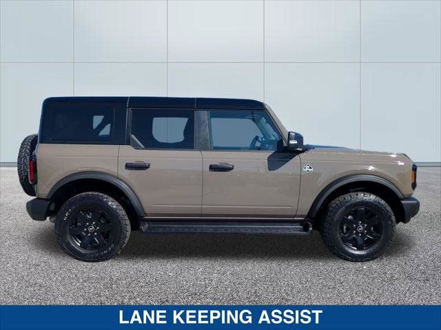 Used 2025 Ford Bronco Outer Banks AWD/4WD image 6