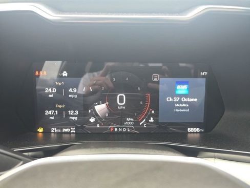 Used 2024 GMC Canyon AT4X w/ AT4X AEV Edition image 13