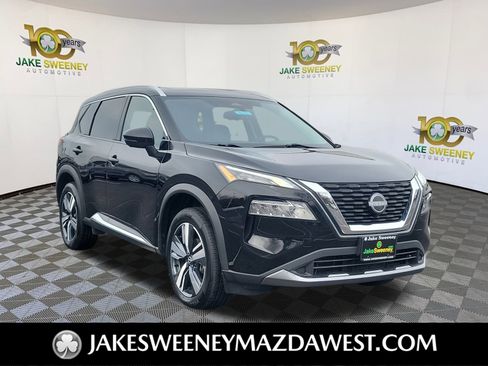 Used 2023 Nissan Rogue SL image 1