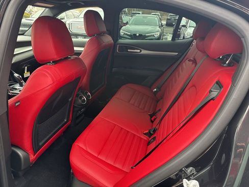 New 2026 Alfa Romeo Stelvio Sprint image 16