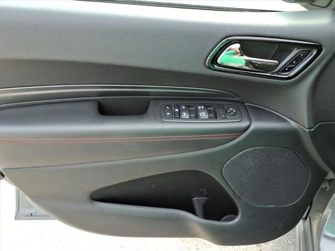 Used 2024 Dodge Durango GT image 16