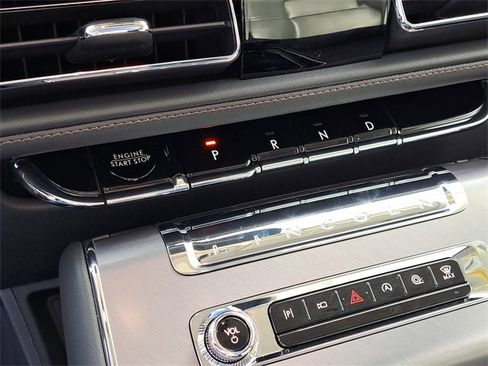 New 2026 Lincoln Aviator Premiere w/ Jet Appearance Package image 19