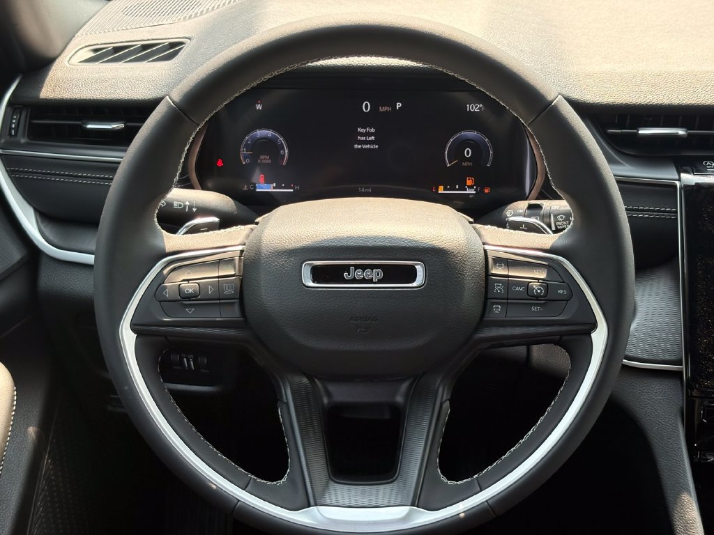New 2026 Jeep Grand Cherokee Laredo RWD image 34