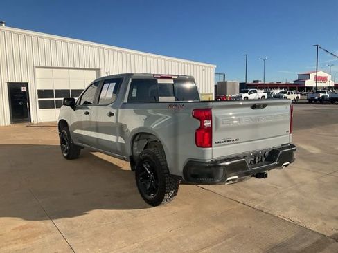 Used 2024 Chevrolet Silverado 1500 LT Trail Boss w/ Convenience Package II image 39