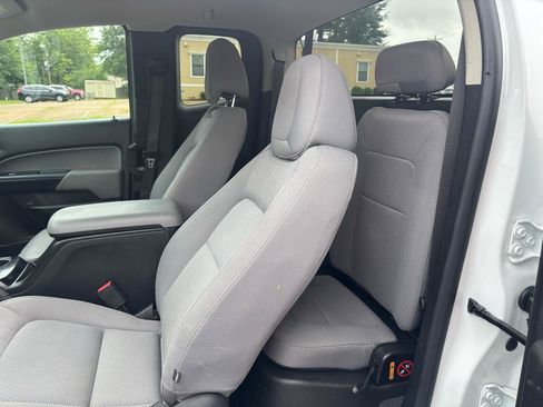 Used 2020 GMC Canyon W/T RWD image 12