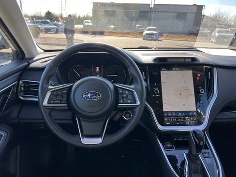 Used 2025 Subaru Outback Touring XT image 2