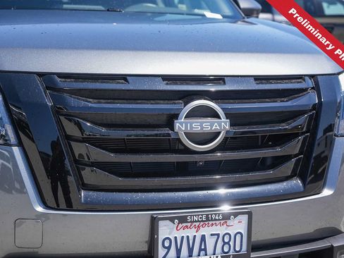 Used 2025 Nissan Pathfinder SL w/ Black Appearance Package FWD image 5