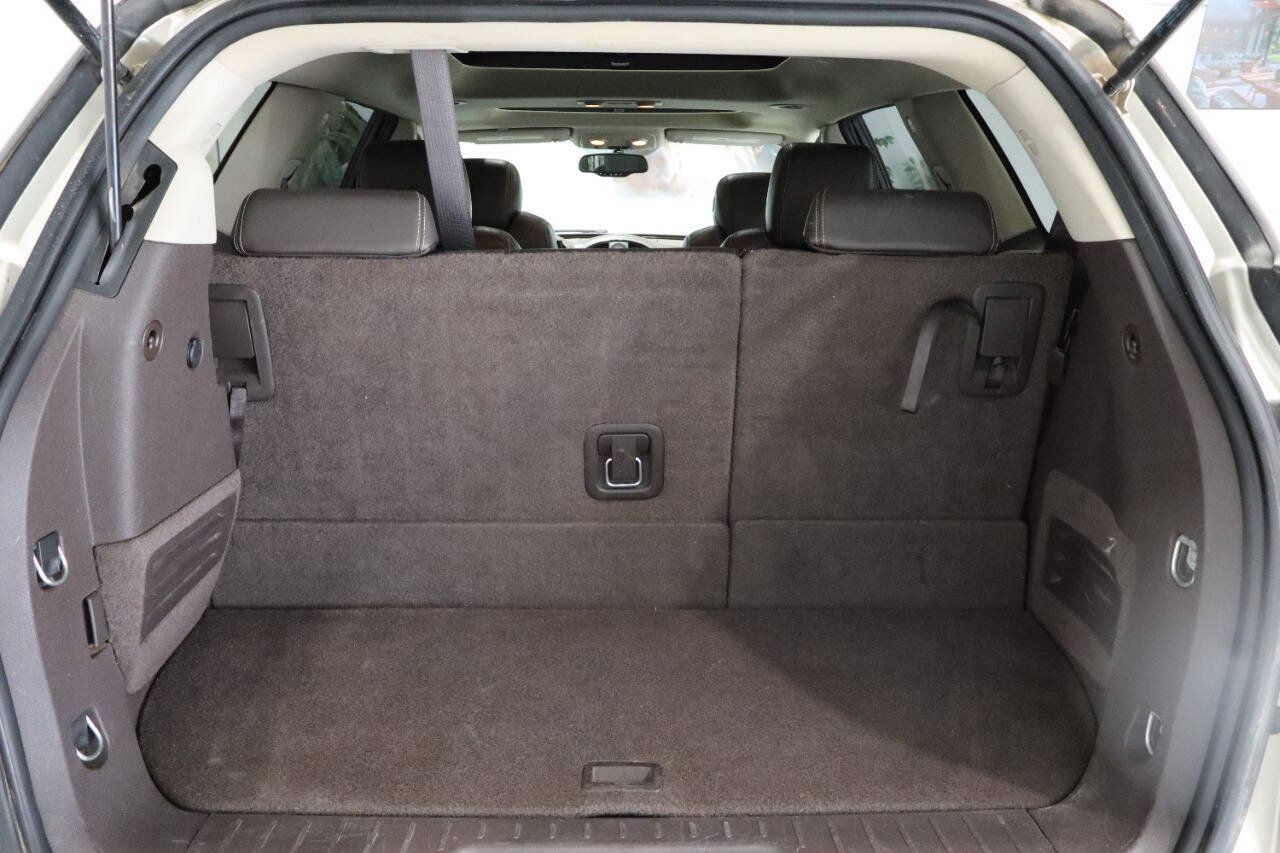 Used 2013 Buick Enclave Premium FWD image 12