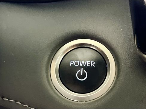 Used 2026 Toyota Highlander XLE AWD/4WD image 23