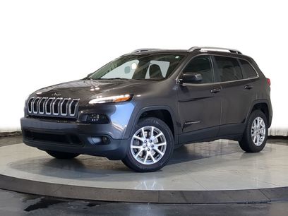 Used 2016 Jeep Cherokee Latitude w/ Cold Weather Group
