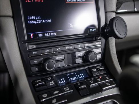 Used 2015 Porsche Cayman image 28