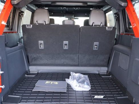 New 2025 Ford Bronco Badlands image 39