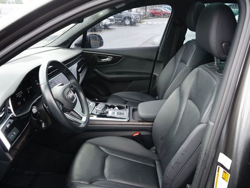 Used 2021 Audi Q7 2.0T Premium Plus w/ Executive Package image 18