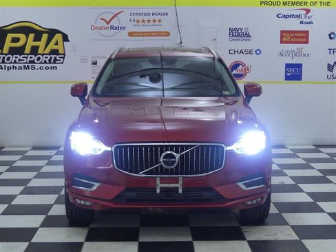 Used 2019 Volvo XC60 T5 Inscription image 2