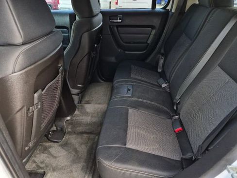 Used 2007 HUMMER H3 AWD/4WD image 11