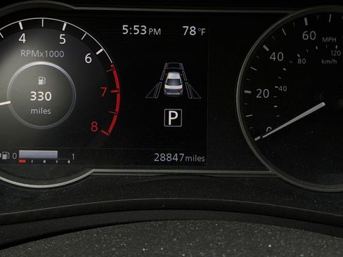 Used 2025 Nissan Versa SV FWD image 34