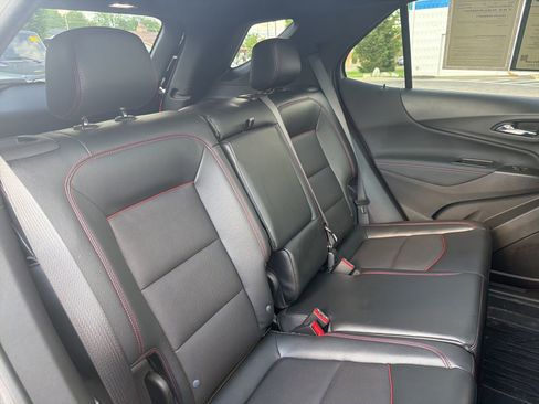 Used 2023 Chevrolet Equinox RS w/ RS Leather Package FWD image 27
