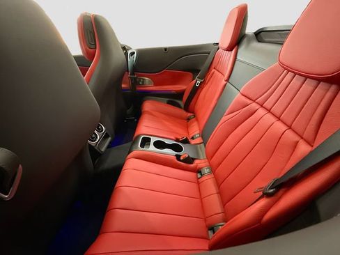 Used 2024 Mercedes-Benz CLE 300 4MATIC Cabriolet image 27