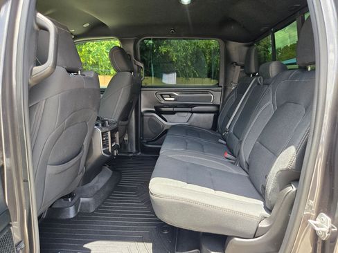 Used 2019 RAM 1500 Big Horn AWD/4WD image 14