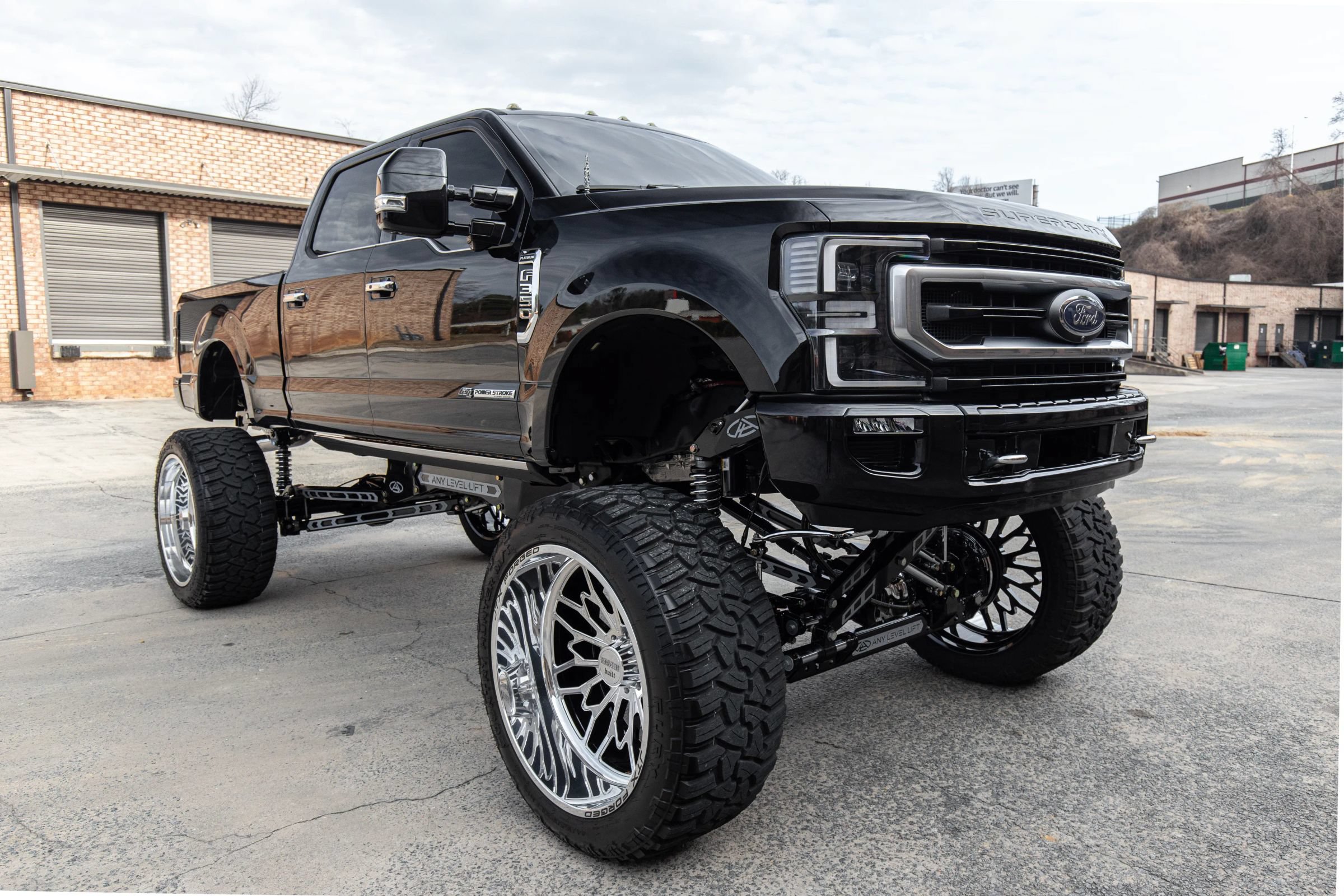 Used 2022 Ford F350 Platinum AWD/4WD image 19