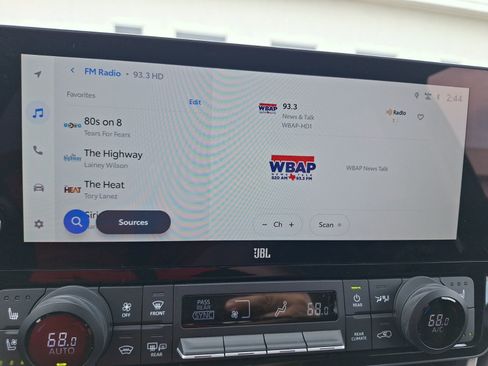 Used 2026 Toyota Grand Highlander Limited image 24