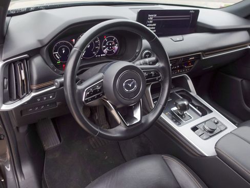 Certified 2024 MAZDA CX-90 Plug-In Hybrid w/ Premium Plus image 9