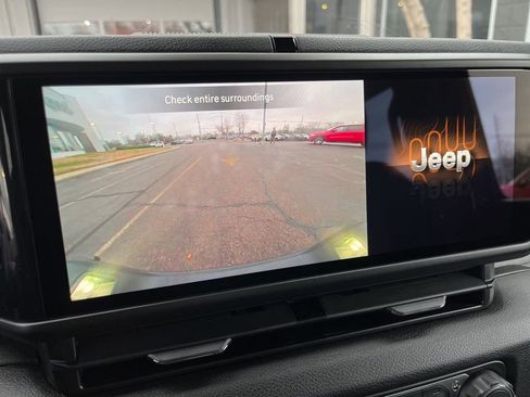 New 2026 Jeep Gladiator Sport image 5