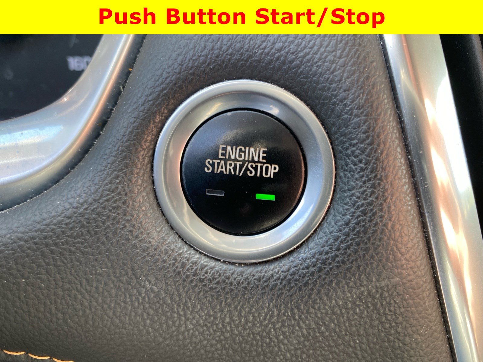 Used 2020 Chevrolet Traverse LT FWD image 21